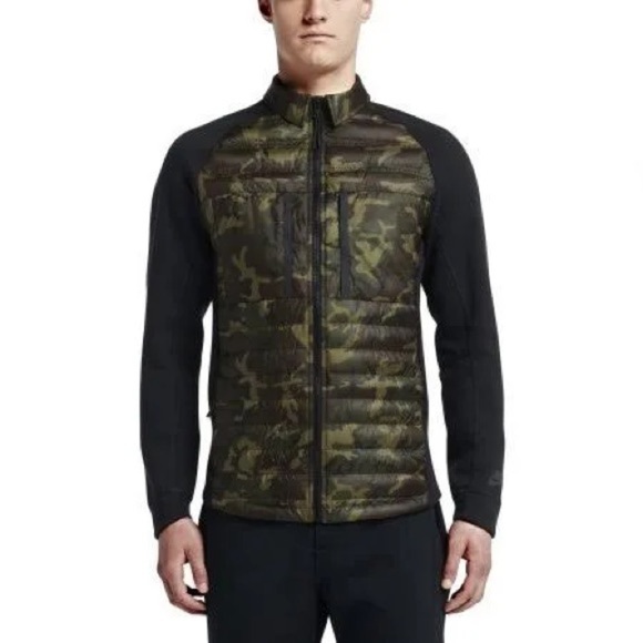 Nike Men’s Nike Tech Fleece Aeroloft Men's Camo Jacket | EUC!! PRELOVED!!🤎💚🖤 - Picture 6 of 13